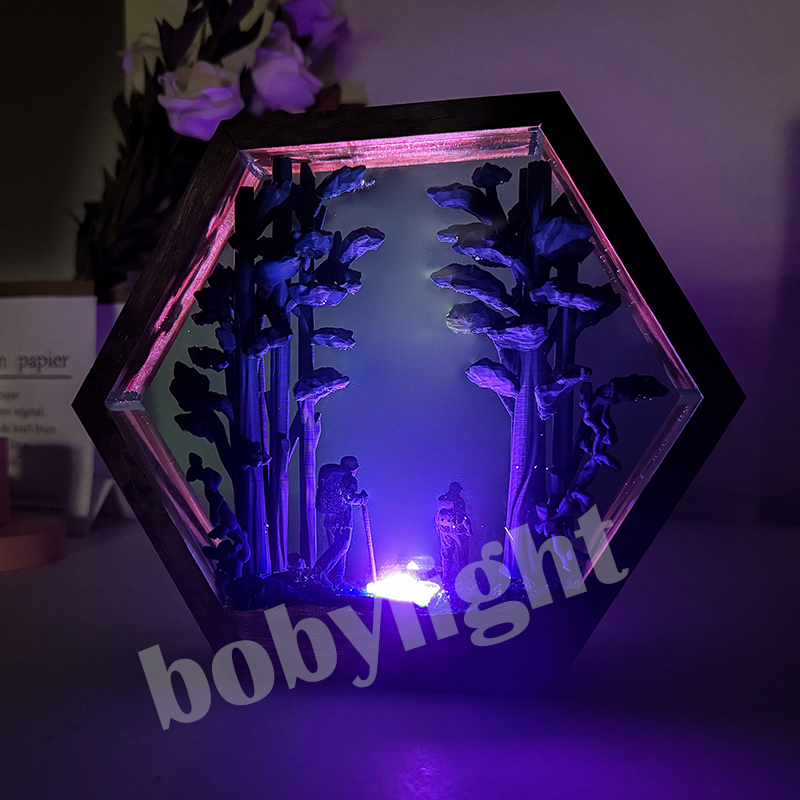 Hiker Figure Table Resin Lamp  - đánh giá và giá Resin Artist