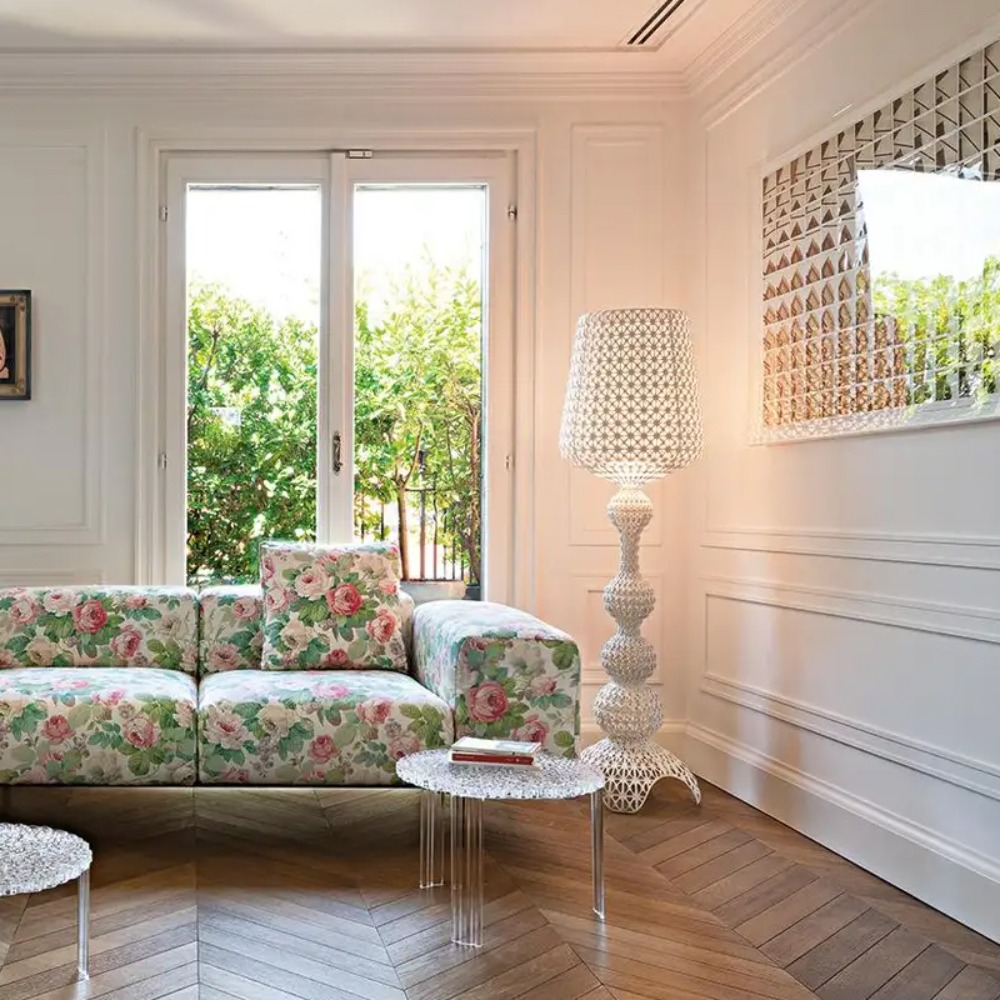 Italian Living Room Hollow-Out - đánh giá và giá Resin Art Instagram